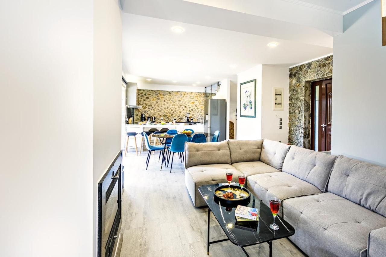 Filia Stone Villa Gouvia Exterior foto