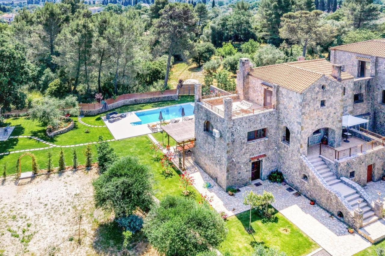 Filia Stone Villa Gouvia Exterior foto