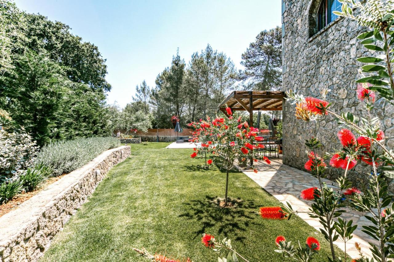 Filia Stone Villa Gouvia Exterior foto